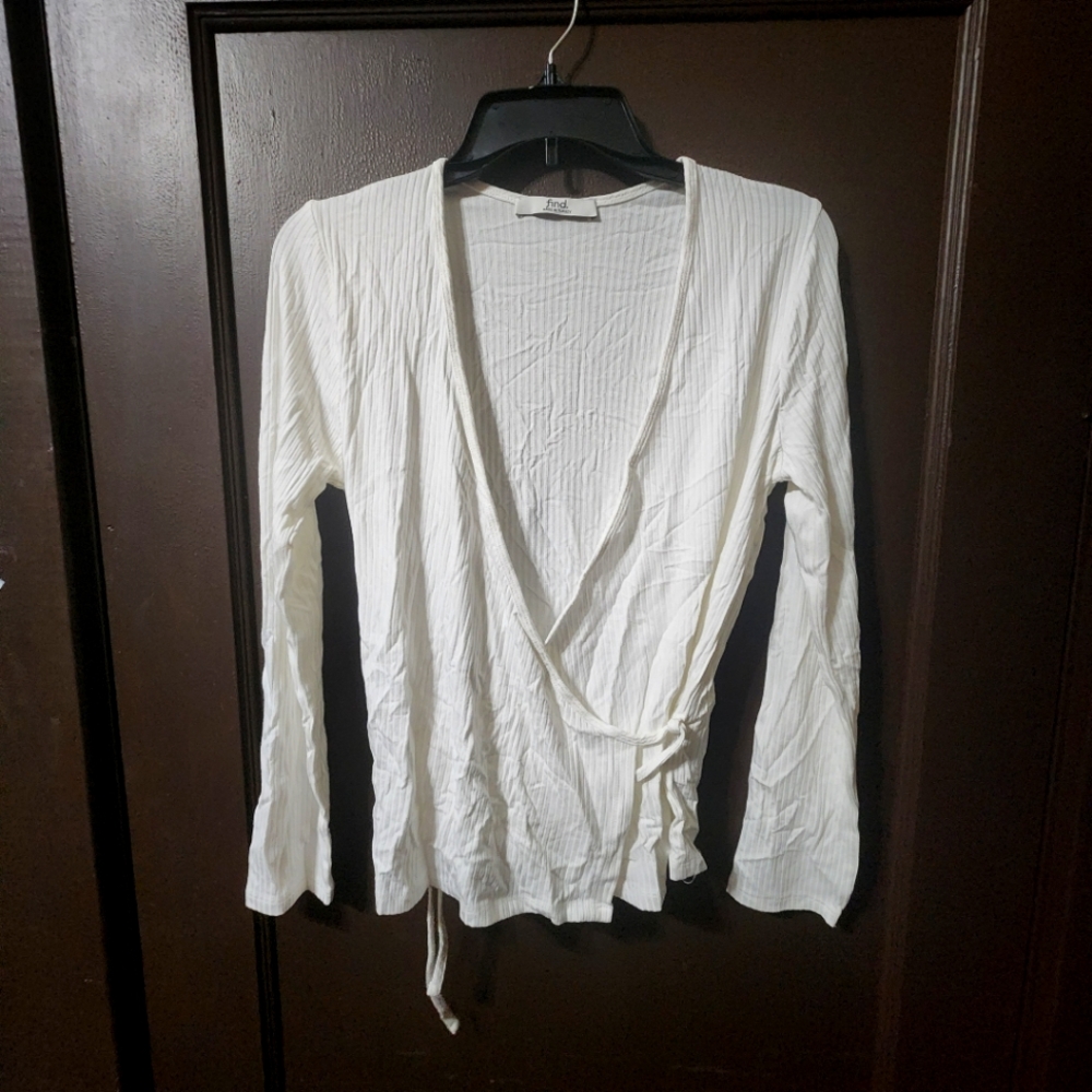 FIND Brand women's Top